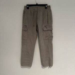 Pacsun Grey Fleece Cargo Pants Size Small Like New